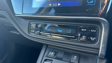 Toyota Auris 1.8 Hybrid Design TSS 5dr CVT [Nav] Hybrid Hatchback